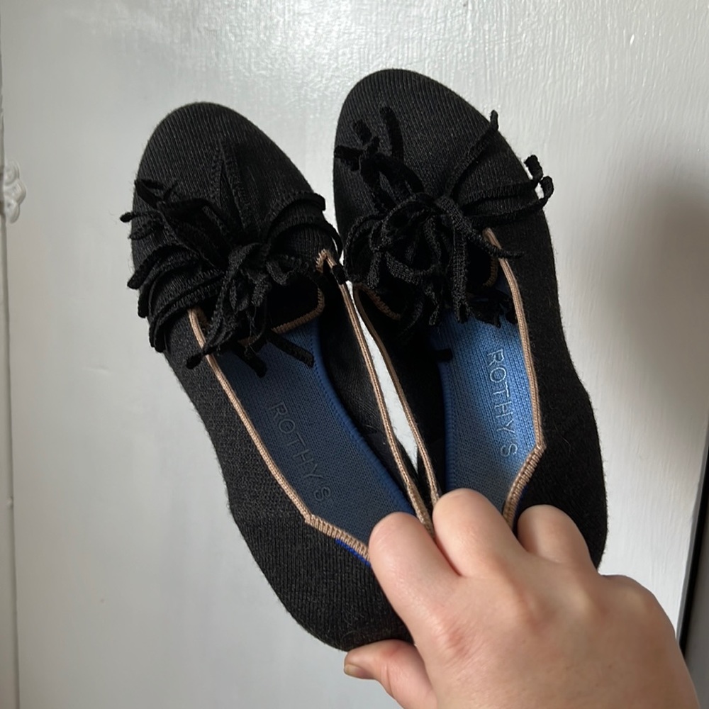 Rothy’s black tassel Merino wool loafers 7.5